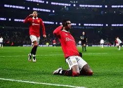 贝克汉姆自,拍秀浓密发,昔日万人迷,PINBO,Sports,平博体育,体育直播,体育赛事,APP下载,官方网地址