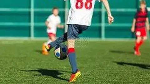 武磊挑战自我：夺冠之路艰辛，期待早日重返绿茵战场，一展冠军风采！